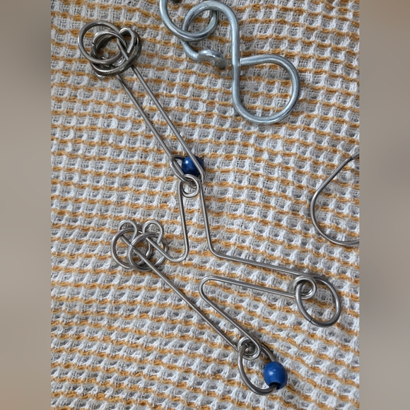 ⭐️Metal Puzzle Set⭐️ - Picture 6 of 6